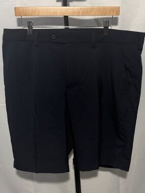 J Lindeberg Men's Flat-Front Navy blue Golf Shorts - Classic